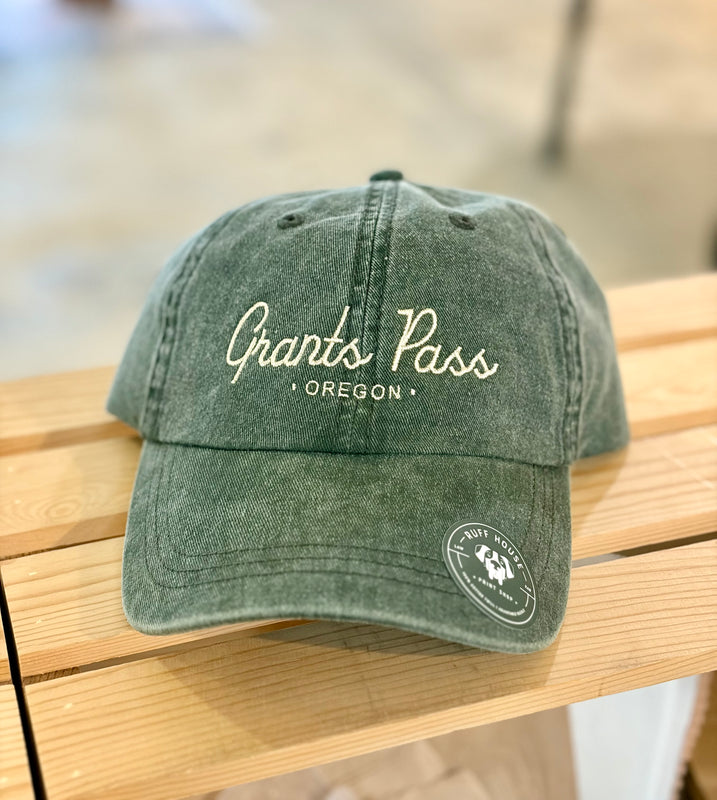 Apparel & Totes