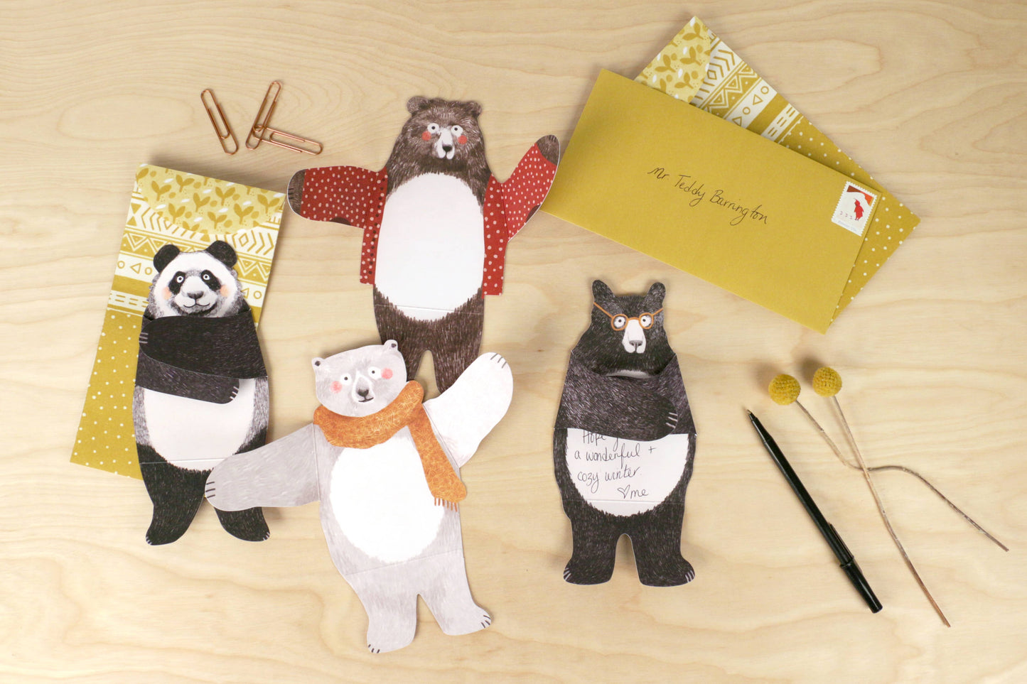 Chronicle Books | Bear Hugs Notecards