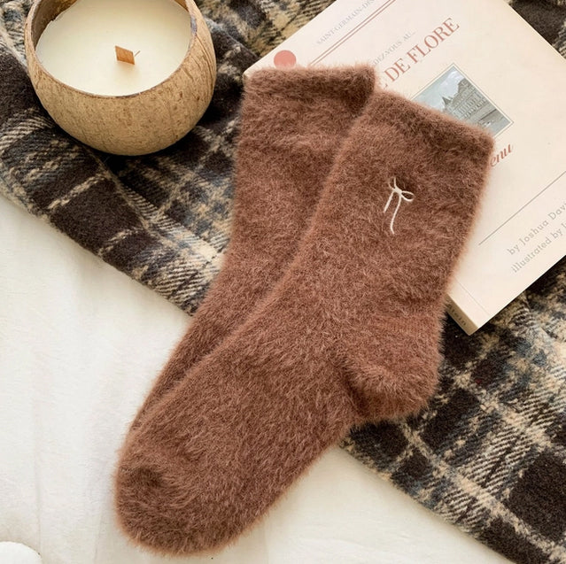 Bow Embroidery Socks