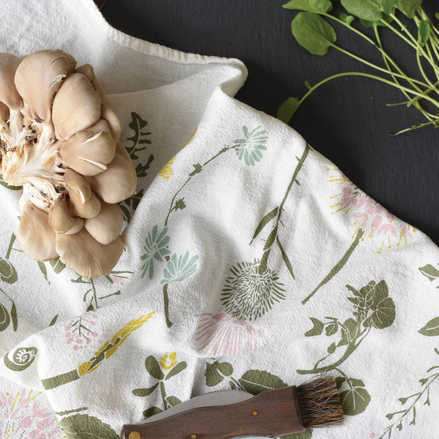 June & December Edible Wilds Tea Towel - Thumbnail 3